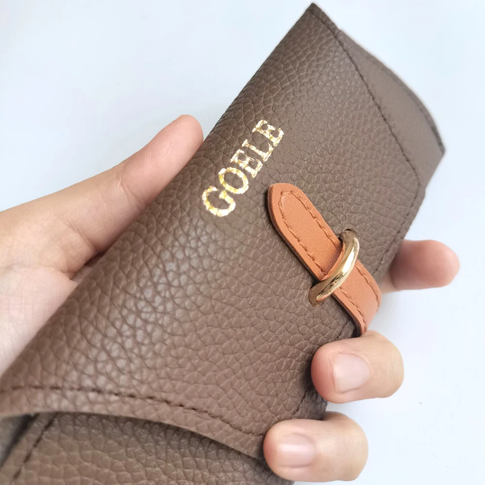 Luxus Leder Benutzerdefinierte Initialen Brillen Taschen Frau Tragbare Schutzhülle Reise Sonnenbrille Fall Gravieren Name Mode Kosmetik Tasche – Detail 4
