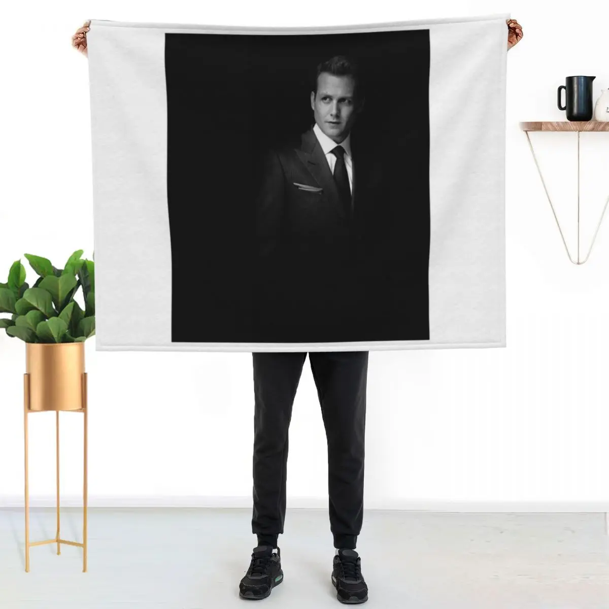 

Harvey Specter. Throw Blanket No Pilling Soft Warm Blanket for Bed