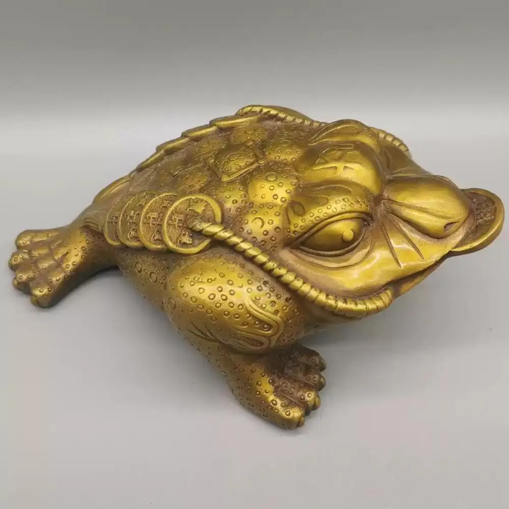 Solid Brass Three Legged Money Toad Statue Chinese Feng Shui Wealth Attracting Golden Toad Coin Frog Home Desktop Decor Ornament