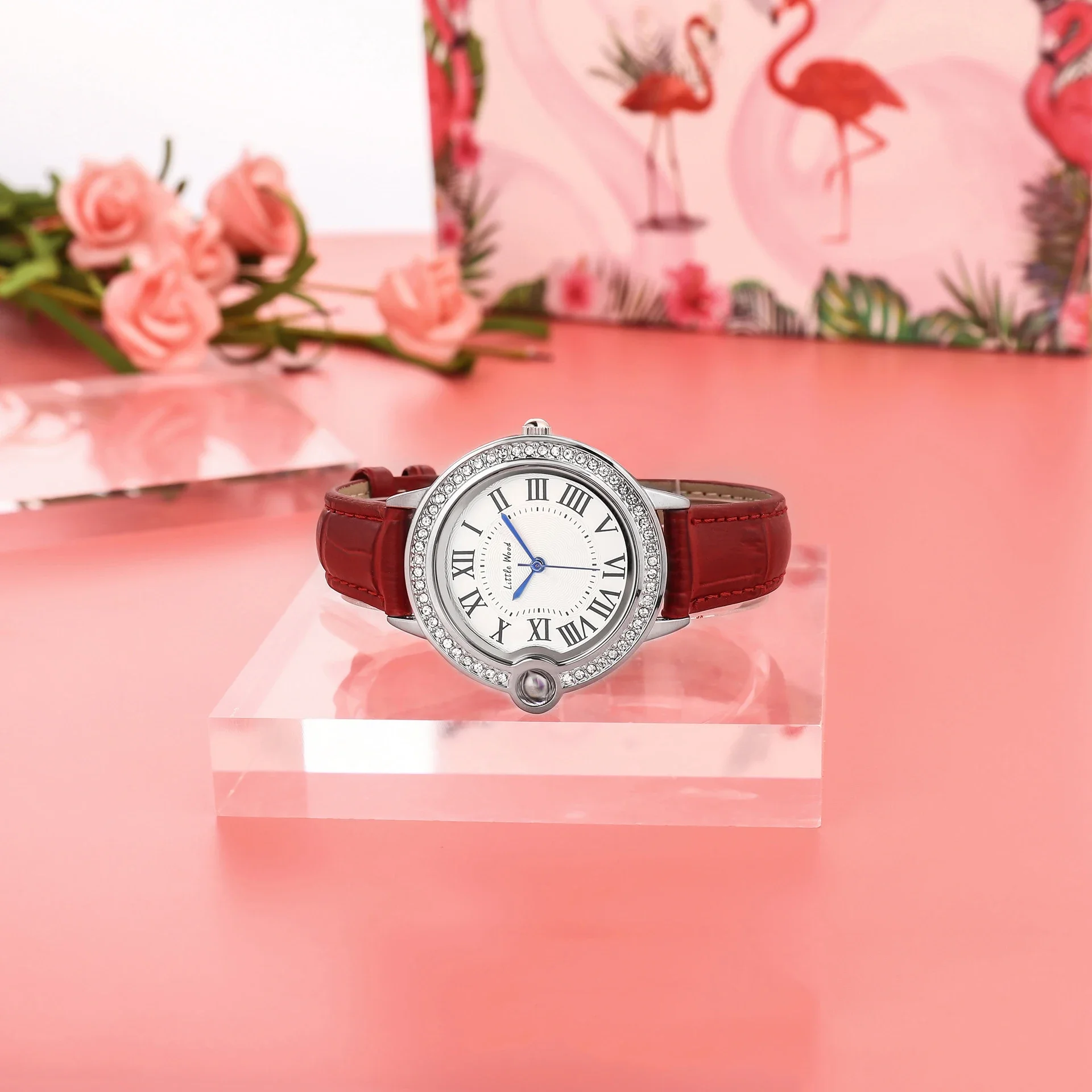 ساعة UTHAI النسائية الخفيفة الفاخرة ذات العلامة التجارية الزرقاء بالون الساعات أفضل صديق هدية عيد الحب للسيدات ساعات يد كوارتز أنيقة