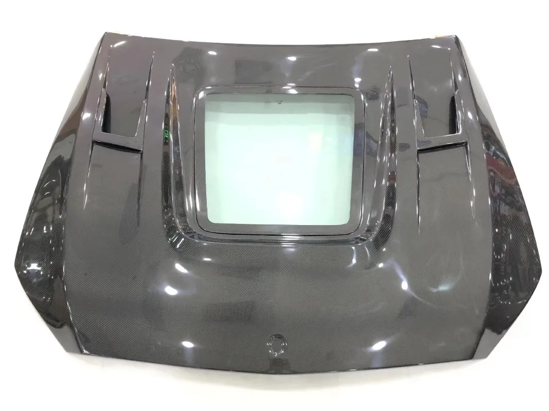 قطع غيار السيارات محرك هود C63 سيارة بونيه ألياف الكربون ل W205 2015-2021 قوانغدونغ 1 مجموعة خدمة OEM المقبولة