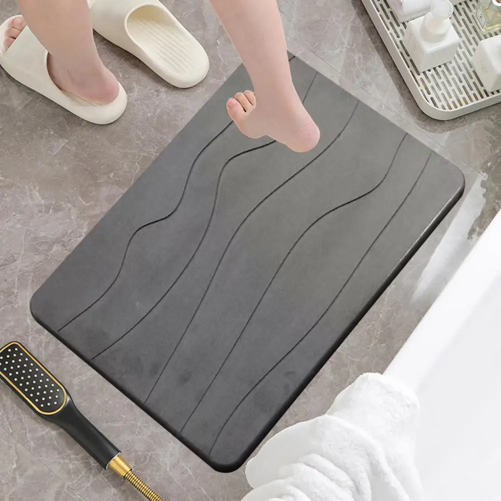 Bath Rug Quick-drying Diatom Mud Bathroom Floor Mat with Anti-slip Bottom Easy to Clean Entry Rug for Bath Shower Sink Kitchen