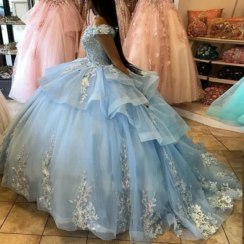 Maßgeschneiderte luxuriöse himmelblaue Quinceanera-Kleider für 15- bis 16-jährige Mädchen, Blumenapplikation, bauschiger Rock, Abschlussball-Partykleid, Anlass. Neu