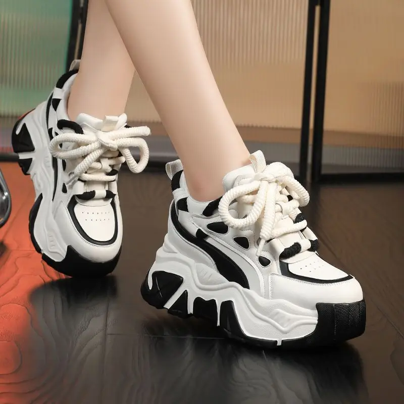 

Winter Women's Thick Sole Hidden Heel Lift Dad Shoes Bestseller Versatile Casual Cotton Shoes Petite Visually Slimmer Feet