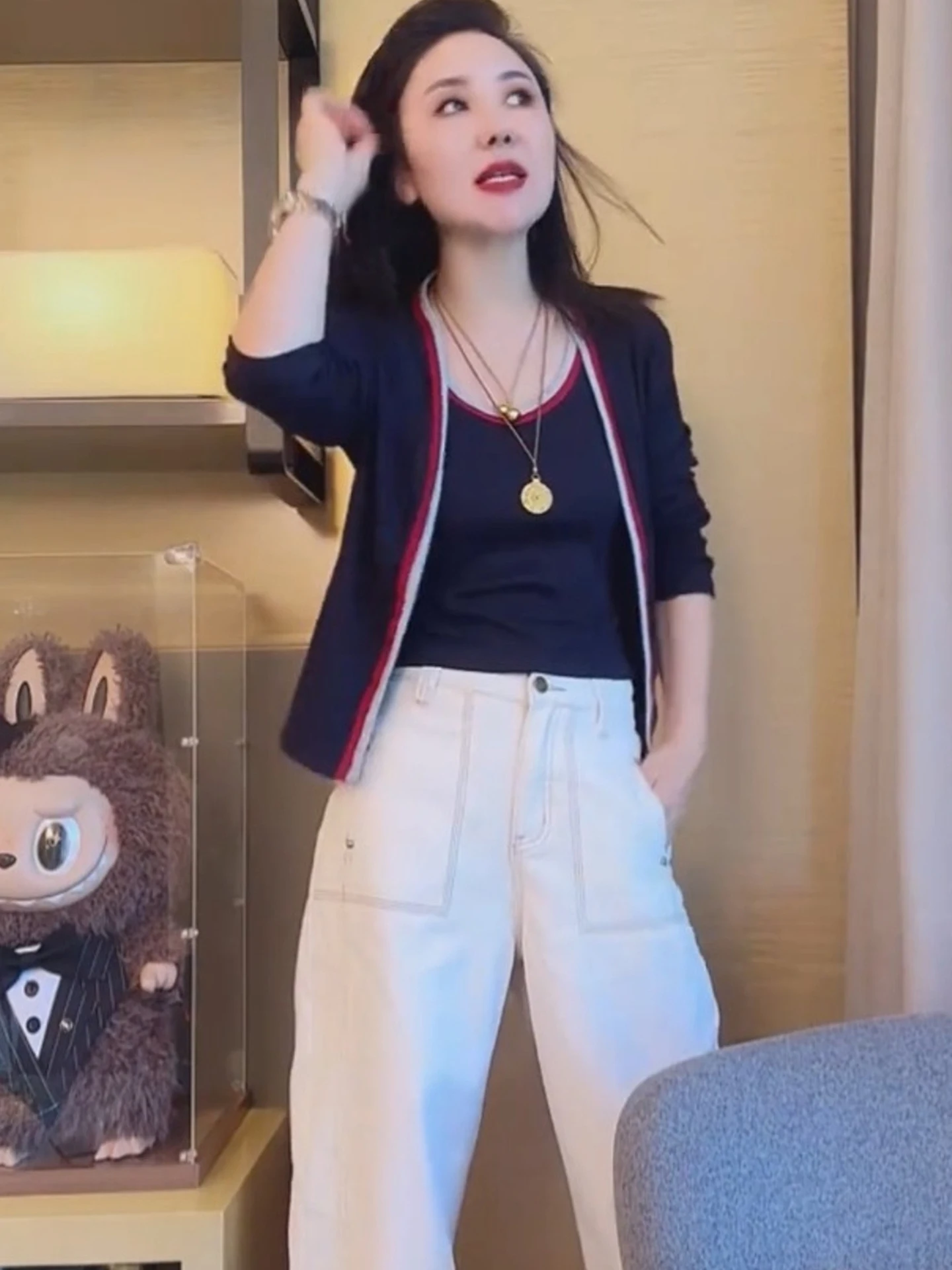 Ele تريكو علوي المرأة Faion ملابس داخلية التخسيس Sli تصميم الكورية Sle تخفيف الخريف طويل Sve محبوك سترة