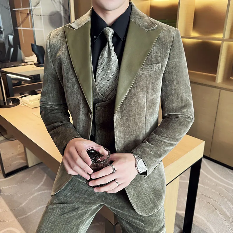 

Autumn Winter Warm Velvet Wedding Groom Suit Men PU Spliced 3 Pieces Suits (jacket + Pant) Business Casual Party Formal Suits