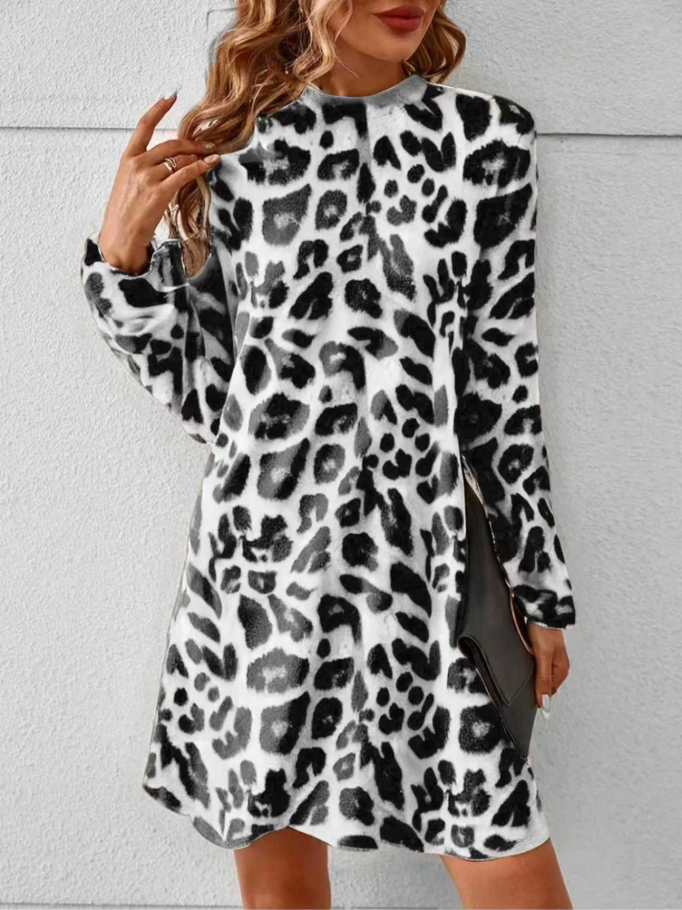 Vestido feminino com estampa completa e bainha com babados, vestido curto casual com gola entalhada e manga com babados para primavera e outono, roupas femininas