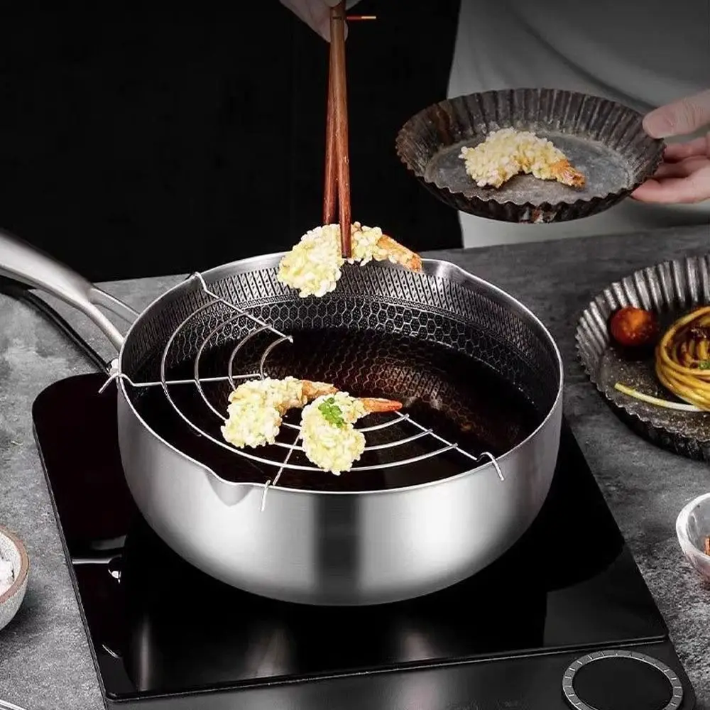 

Cookware Japanese Style Fryer Pan Stainless Steel Versatile Deep Fryer Pot Silver with Lid Saucepan Oil Pot