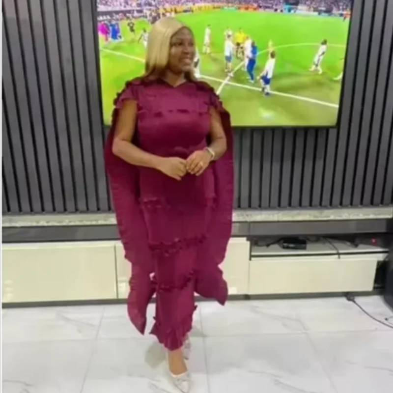 

Miyake Pleated Three-dimensional Fish Silk Line Ruffle Shawl Temperament Evening Dress New Dress 2025 Summer New