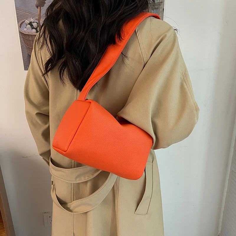 2022 Women\'s Simple Shoulder Bags Designer High Quality Soft Pu Leather Messenger Bags Handbags Lady Green Orange Boston Bags