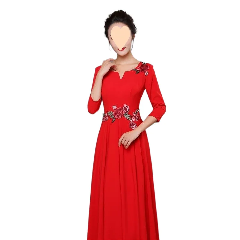 أزياء جوقة نسائية تنانير طويلة أزياء جوقة جديدة أزياء جوقة فساتين سهرة طويلة للبالغين