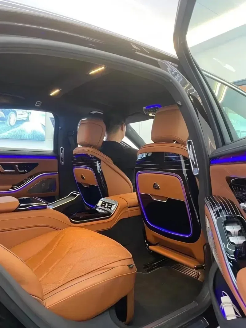 RELY AUTO Actualización interior de coche de lujo para W223 Maybach