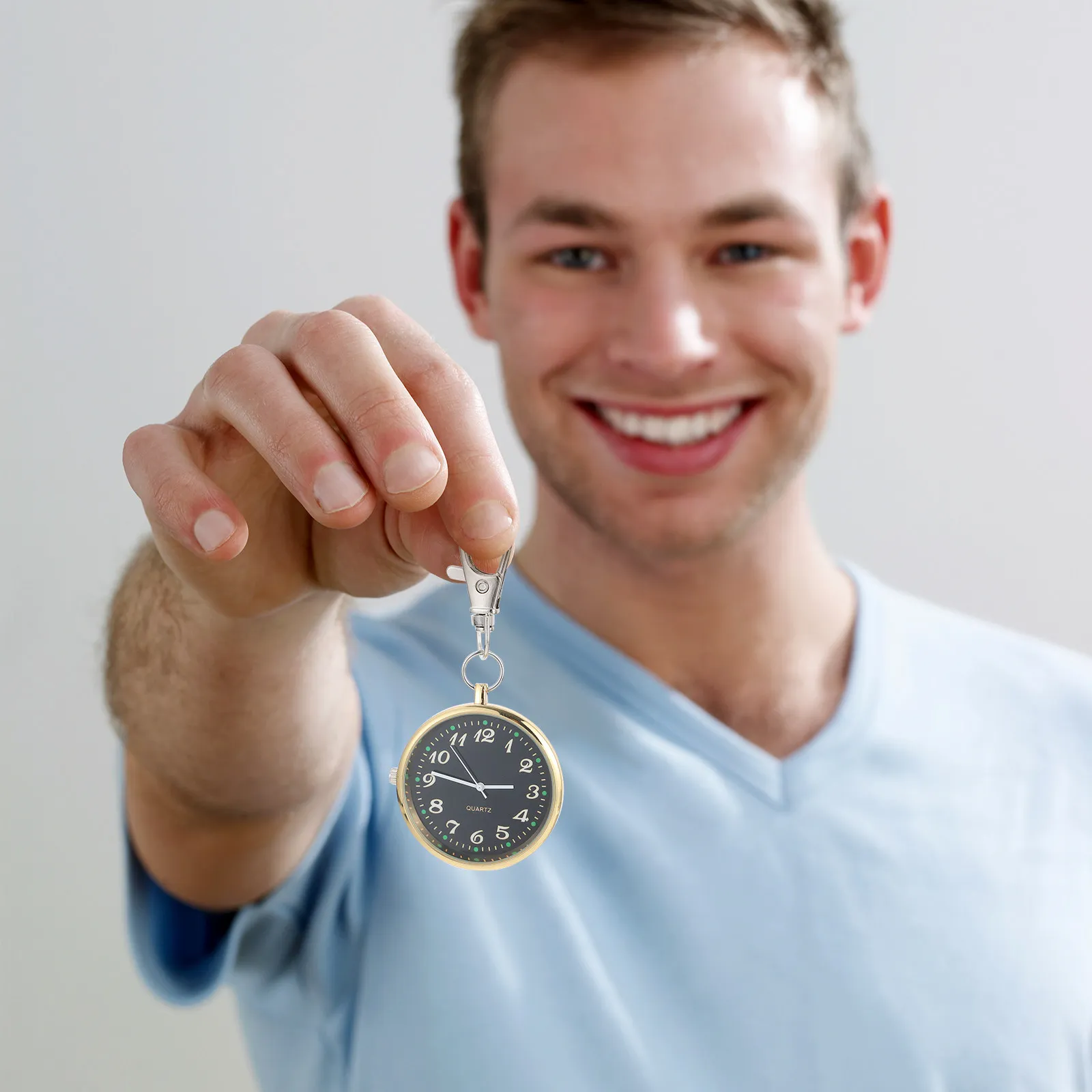 Luminous Keychain Hanging Pocket Watch Big Arabic Numerals Design Easy Viewing Accurate Time for Middle-Aged Elderly Nursing