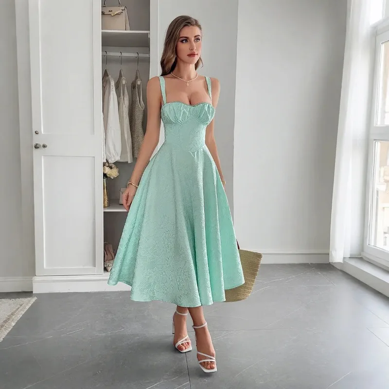 

Новое модное вечернее платье на бретелях, однотонное, средней длины, для банкетов, стройнящее, повседневное