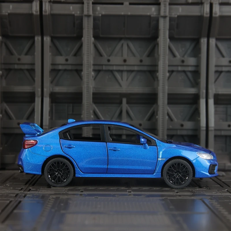 1:30 WRX STI puertas de coche modelo de carreras de aleación y capó de motor, el maletero se puede abrir tiene funciones de sonido y iluminación simuladas