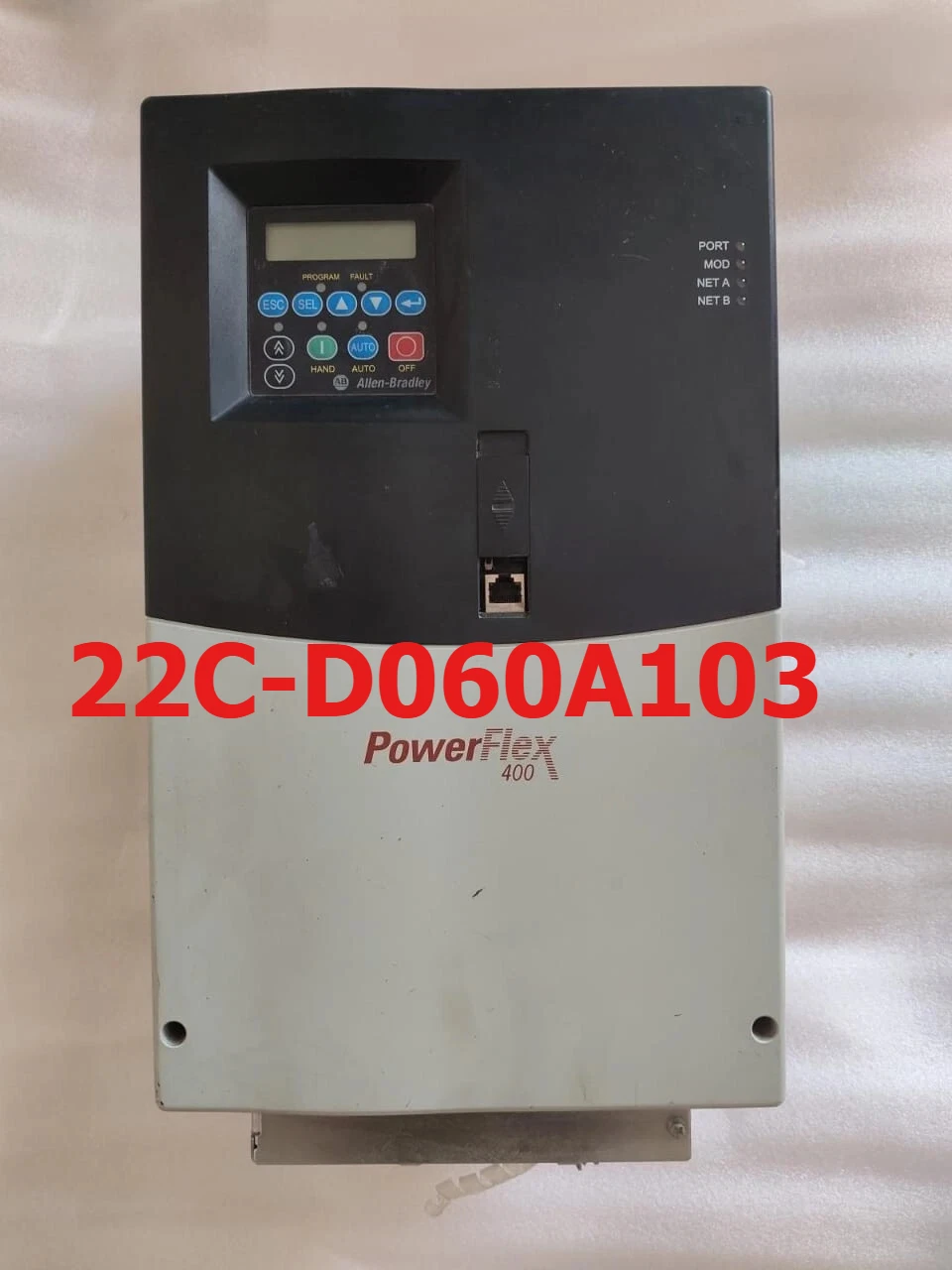 

Используется для привода переменного тока Allen Bradley 22C-D060A103 Powerflex 400, 40 л.с.