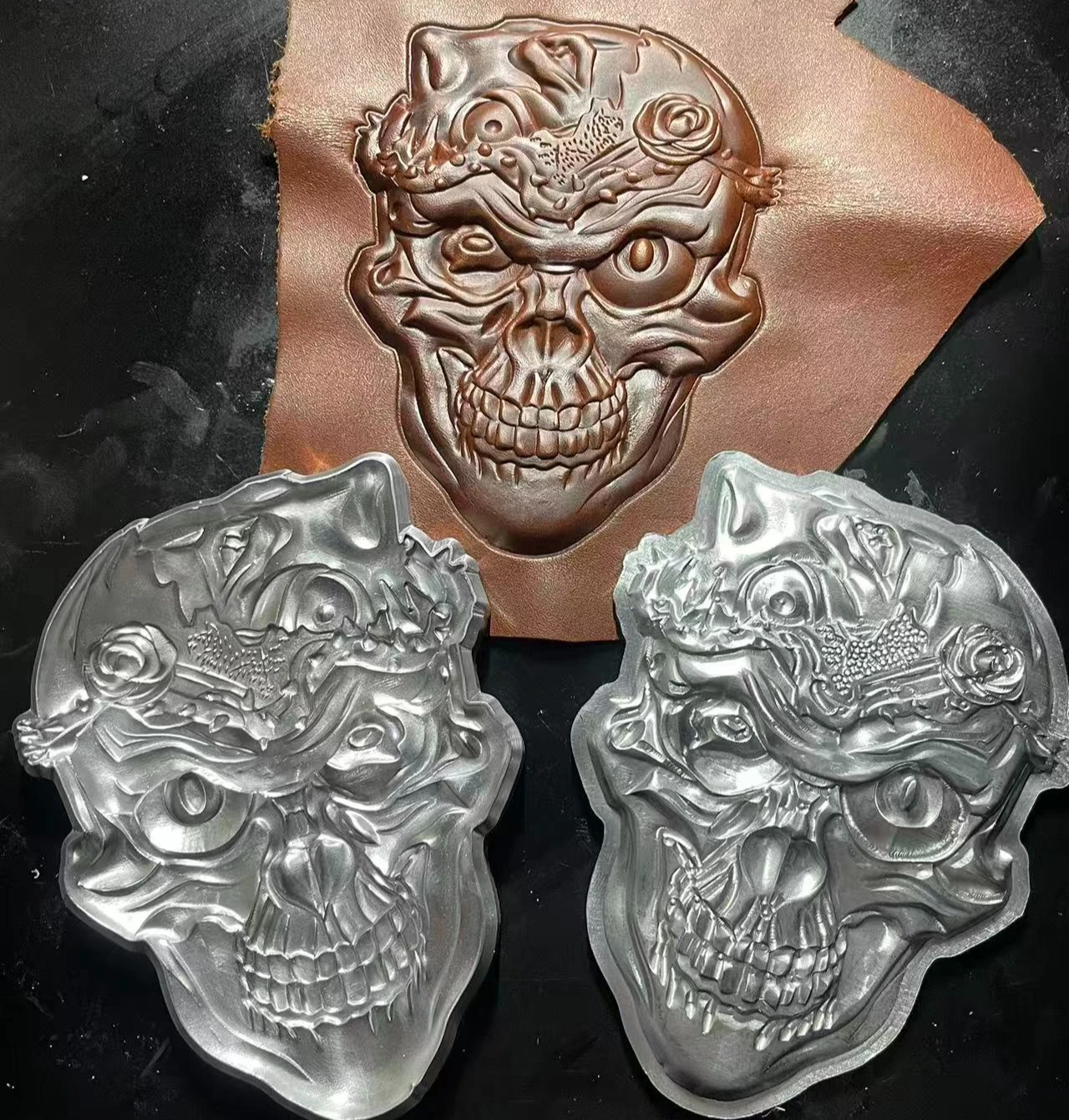 

3D Rose Skull Pattern Leather Embossing Mold Leathercraft Metal Stamping Mold Concave-convex Aluminum Alloy Stamps Carving