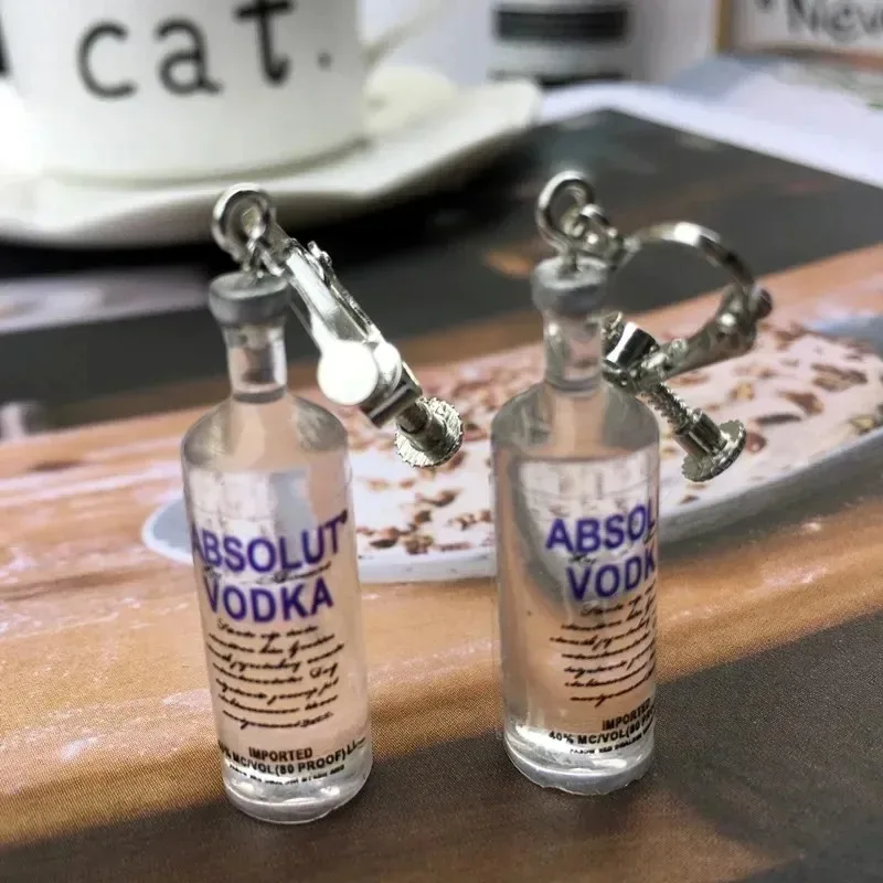 2025 زجاجة شفافة استرخى أقراط مضحك الشرب مجوهرات الإبداعية الفودكا زجاجة إسقاط أقراط لفتاة هدية عيد