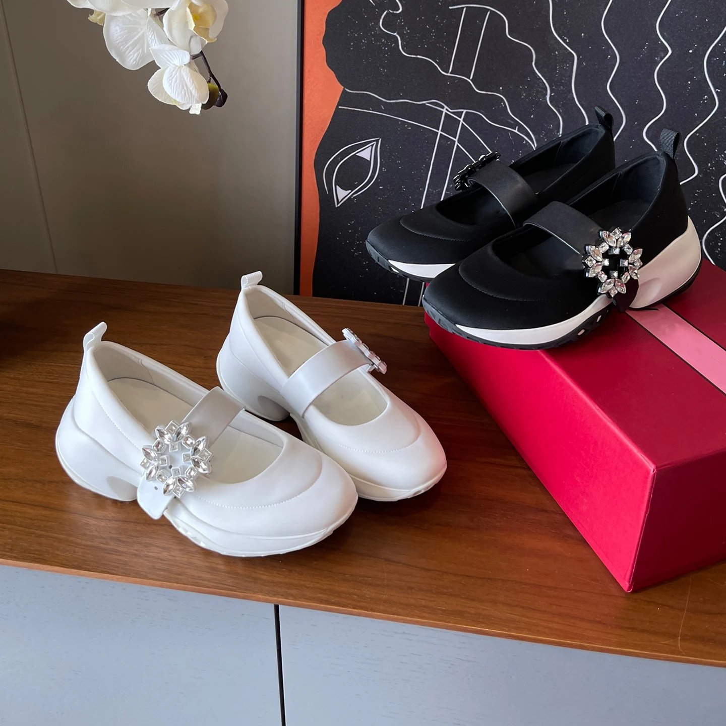 

Повседневная женская обувь Thi Bot Mary Jane oes с водяным бриллиантом Bule Sport oes с ремешком Single oes с круглой головкой и резиновой подошвой