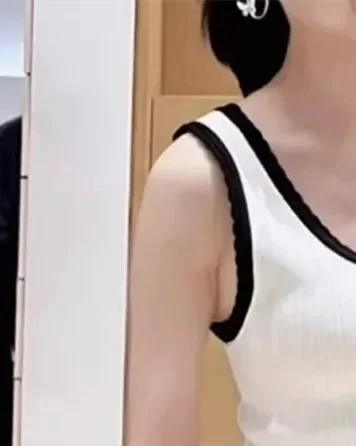 Women High Waist Knit Sling Dress 2026 Spring Summer Slim Black White Patchwork Sleeveless A Line Mini Robes
