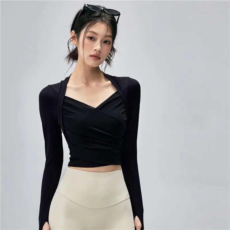 Women's Long Sleeve Yoga T-Shirt with Chest Pad Fitness Training Sporty Slimming Versatile Short Top Trendy Breathable Polyester