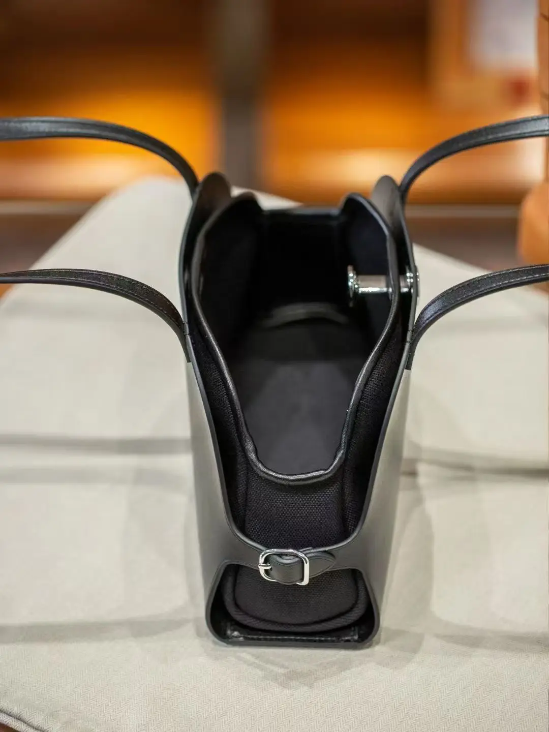 2025年高品質スイフト牛革シングルショルダーバケットバッグファッションレディース多用途本革女性クラウドバッグホーボートートバッグ