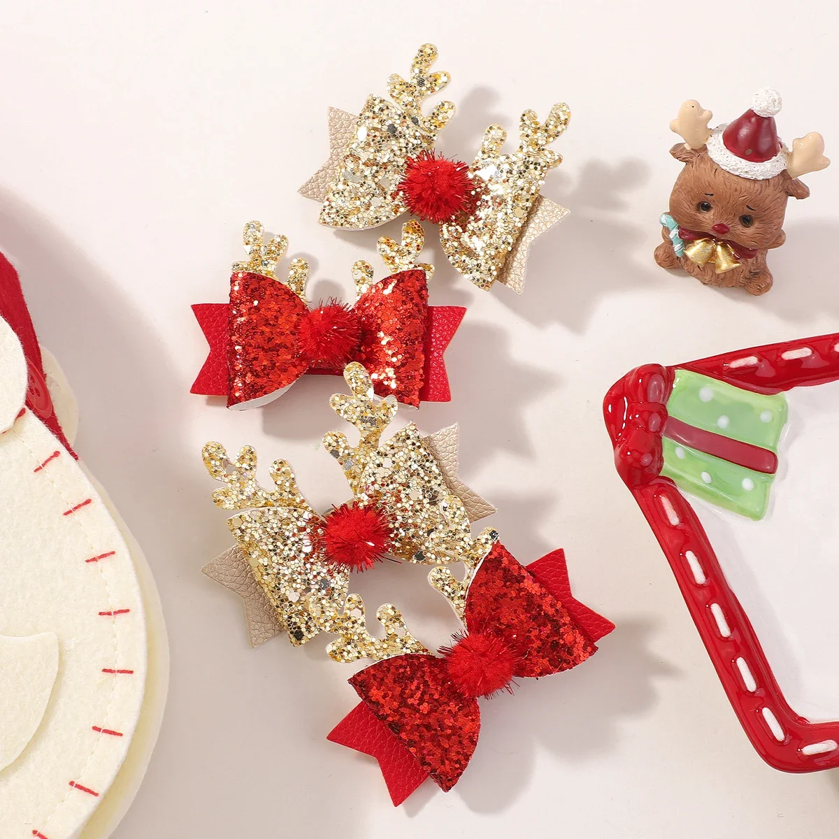 2/4Pcs Glitter Red Gold Color Bows Hair Clips for Girl Christmas Deer Hairpins Sparkly Ponytail Holder Headwear Hair Accessories