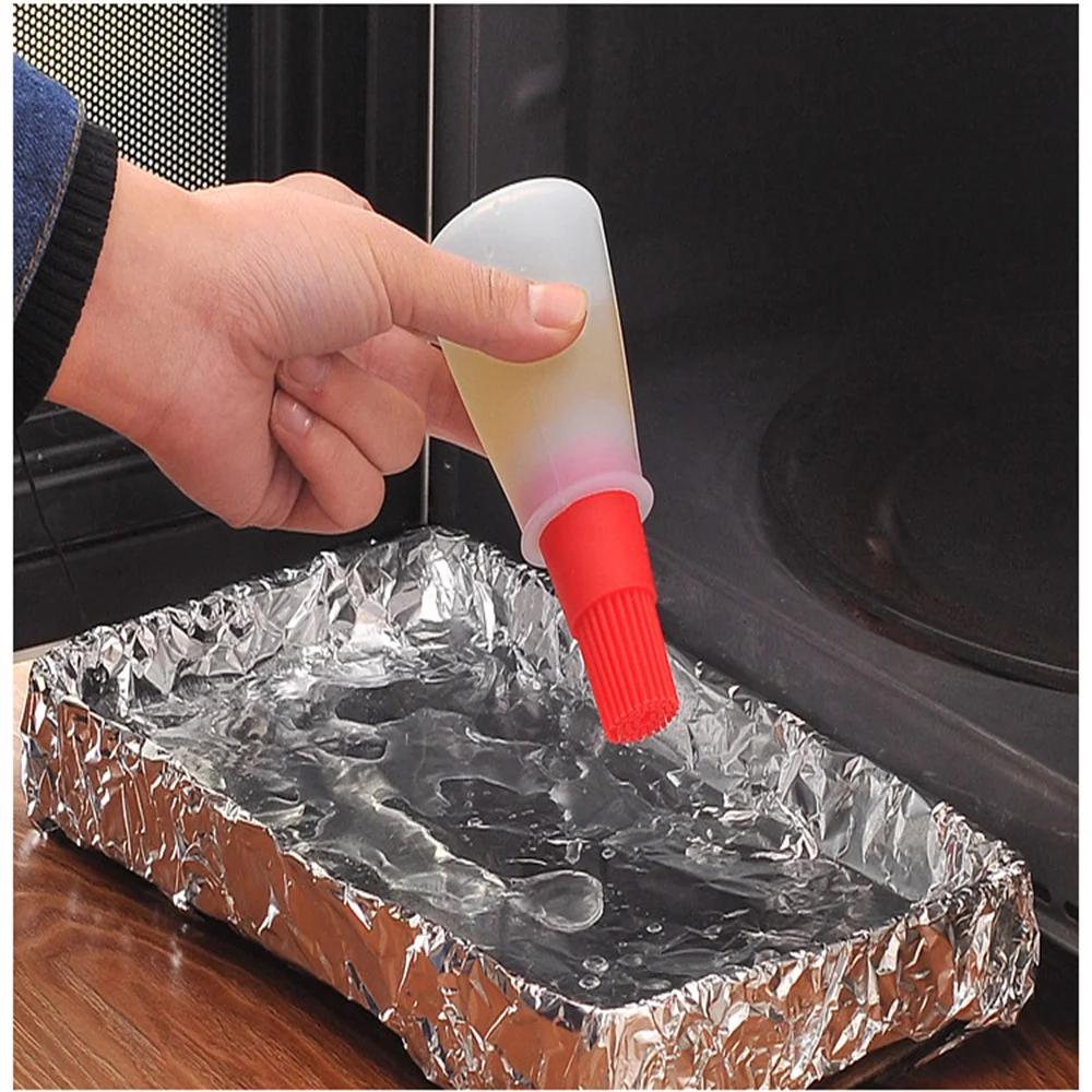 Silicone Oiler with Brush Seasoning Seasoning Sauce Brush with Scale oil Bottle BBQ Kitchenware Gadgets Grilling Frying Tools