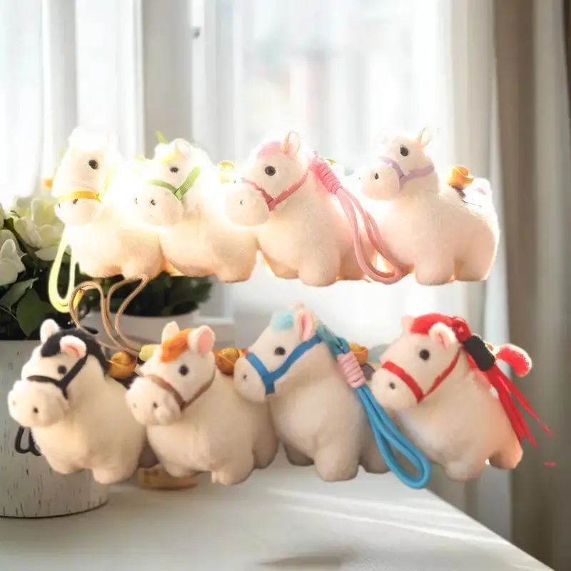 Süßer Plüsch-Pony-Maskottchen-Puppen-Schlüsselanhänger für das chinesische Pferdejahr; Ideales Anhänger-Lanyard für Tasche, Neujahrs-Souvenir-Geschenk