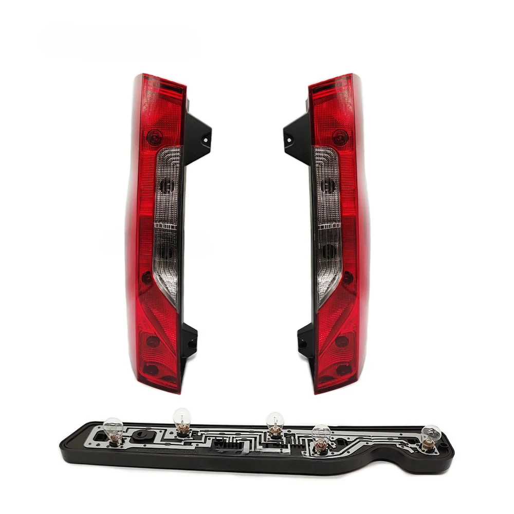 Per Mercedes Benz Sprinter 2019 2020 2021 Alogena Fanale posteriore Stop Indicatore di direzione con lampadina A 9108200300   A 9108200200