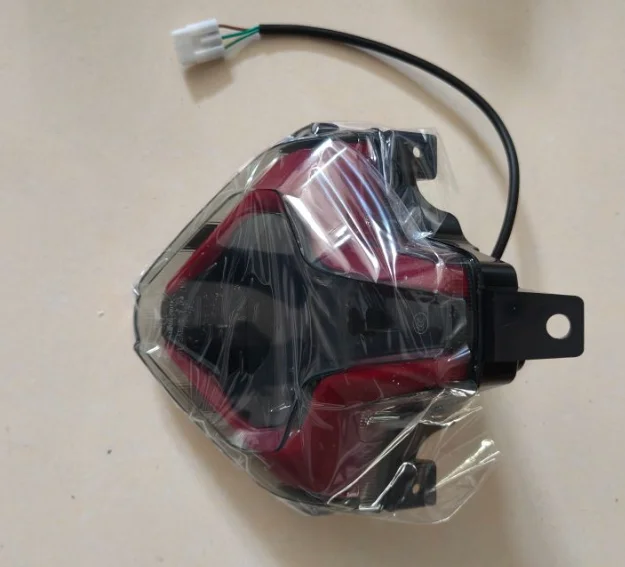 

Tailight suit CF450SRS code is 6AQV-160200-1003