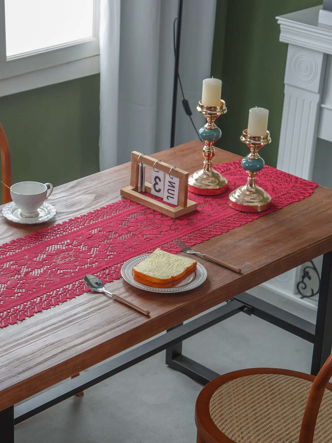 مفرش طاولة من الدانتيل الأحمر لتزيين مأدبة الزفاف، ديكور طاولة حفلات عيد الميلاد، أحمر، 13 × 59 بوصة