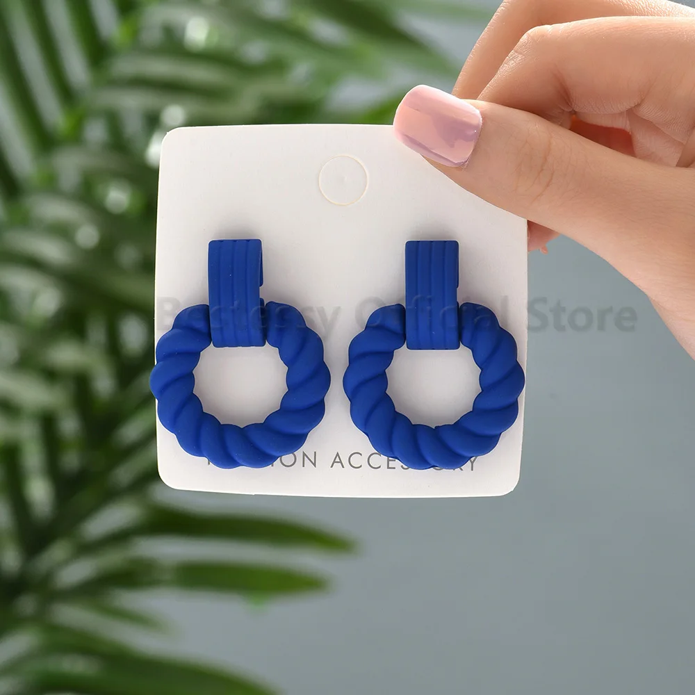 Pendientes azules de resina para mujer, colgante de acrílico de rosca de tornillo de moda coreana, accesorios de joyería geométricos para mujer, regalo de fiesta