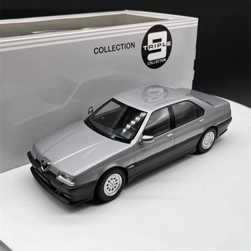 

1:18 Alfa Romeo 164 Q4 1994 Alloy Classic Luxy Car Model Diecast Metal Retro Old Vehicles Car Model Simulation Children Toy Gift