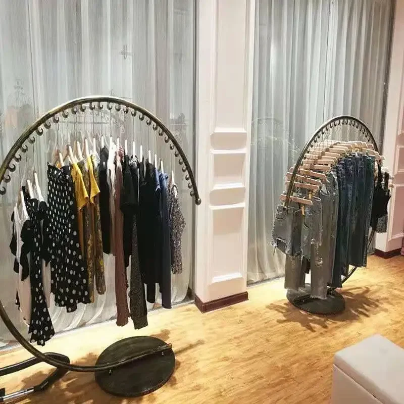 

Clothing Store Display Rack Nordic Household Unique Vertical Hanger Bedroom Clothes Muebles Para El Hogar Theater Furniture