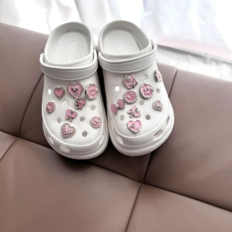 Rosa Schuh-Charms-Set, kreative DIY-Schuhblumen, Diamanten, Perlen, Strasssteine, abnehmbare Kettenschnalle, Schuhdekoration für Mädchen – Detail 2
