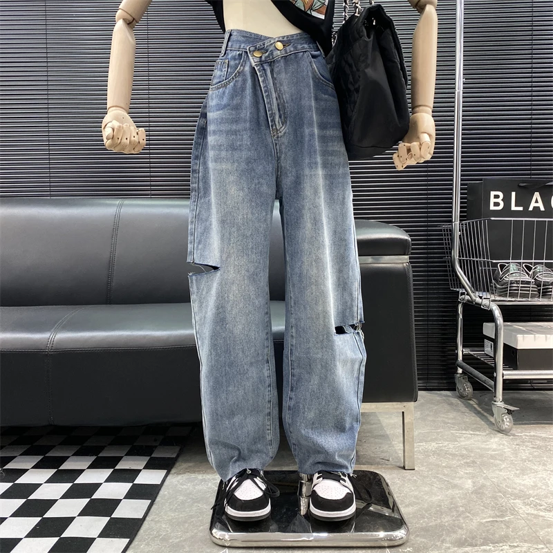 

New 2022 Designer new style Famous brand hole Oblique buckle High Waist Wide Leg Pants do old Retro Straight cylinder Denim Pant