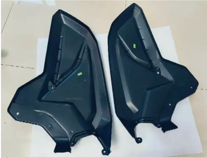 front left and front right mudguard suit for CF1000-SU-D/CF1000SSV 5BYV-043032-B000/​5BYV-043031-B000