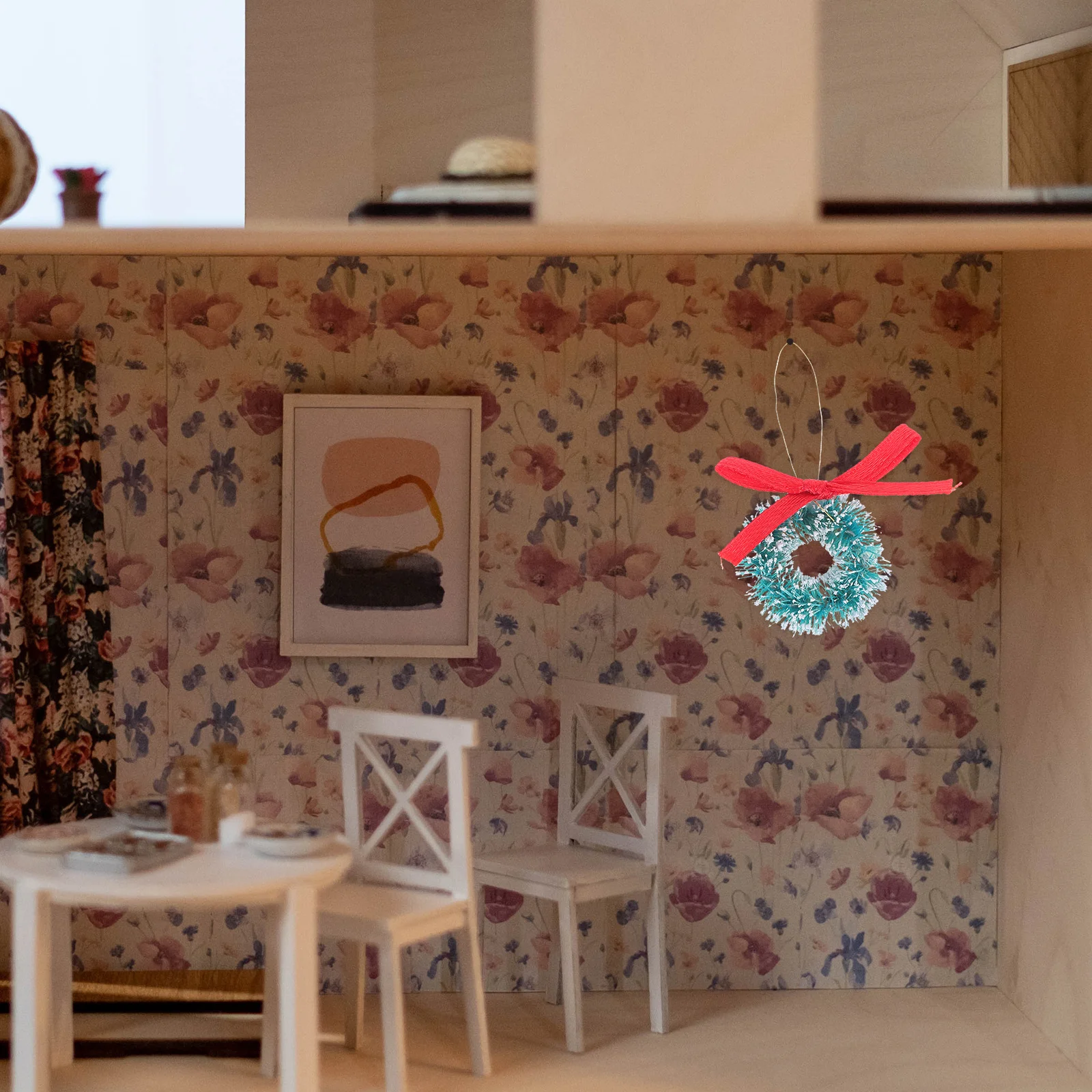 

4Pcs Mini Christmas Wreaths Small Mini Wreaths Hanging Garland Miniature Holiday House Christmas Decoration Garlands Decoration