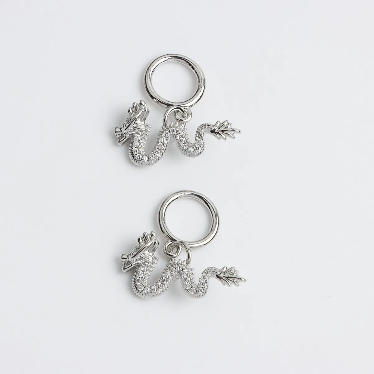 

14K Real Gold Plated Zirconium Dragon-shaped OT Buckle Chinese Style Natal Year Faucet Buckle DIY Jewelry Accessories Material
