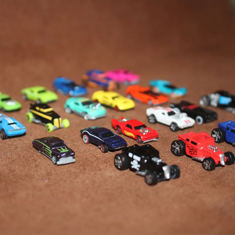 2cm Mini Car Metal Model  Car Sports Car Decoration Toy