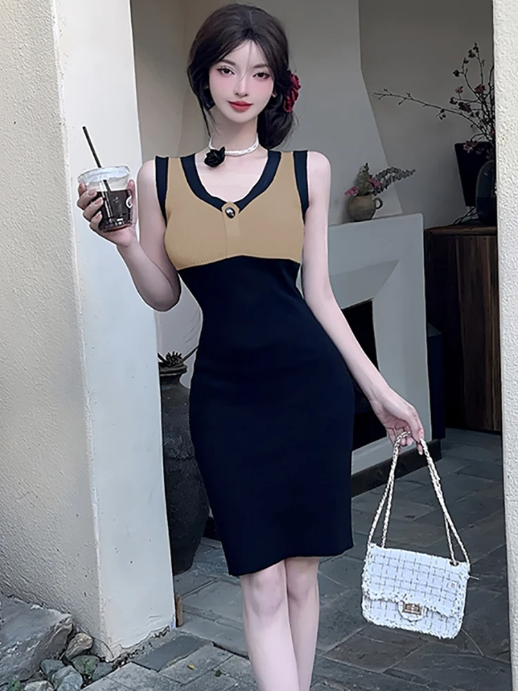 Summer White and Black Patchwork Knitted Sweater Dress Women Elegant Hip Wrap Sexy Midi Dress 2025 Korean Vintage Bodycon Dress