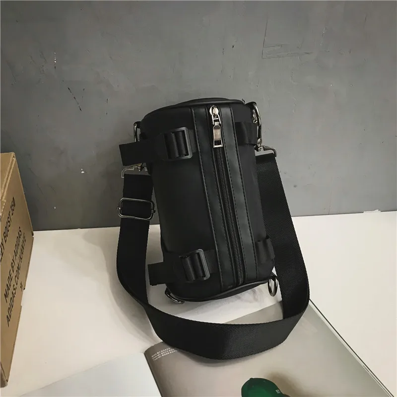 Men\'s Cylindrical Messenger Bag Cylinder Sports Shoulder Bag Ins Japanese Net Red Female Hip-hop Bungee Mini Small Round Bag