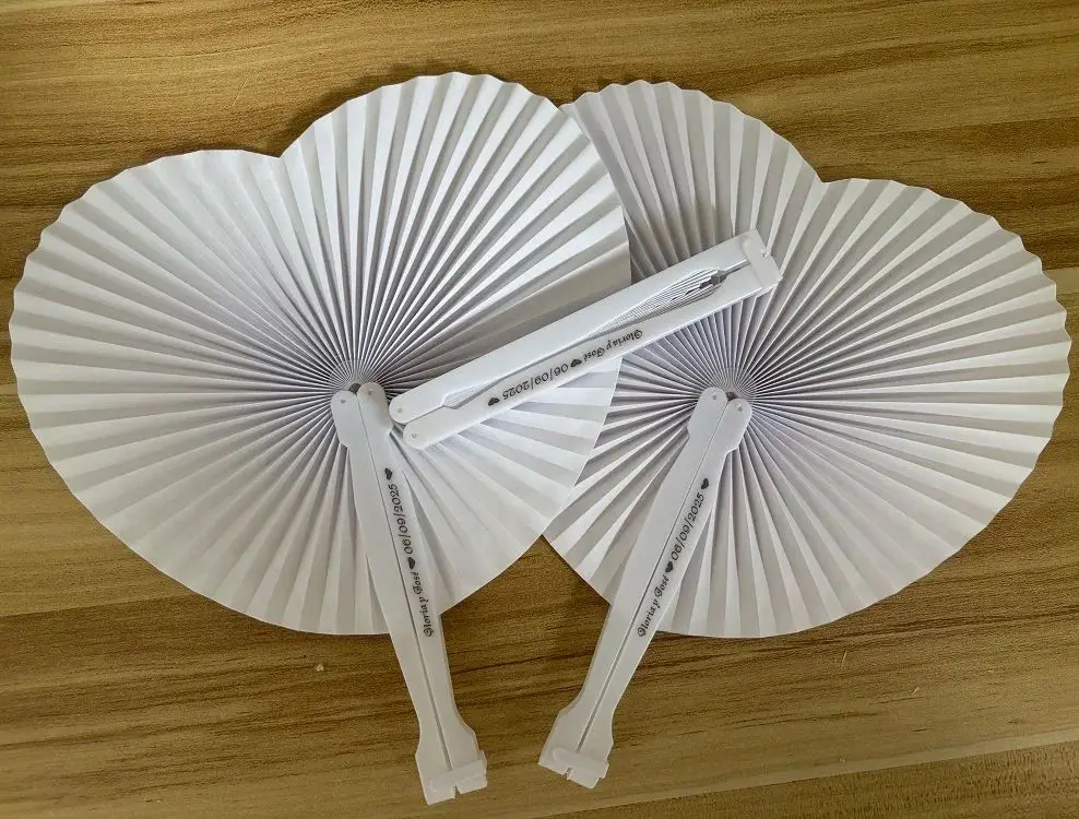 Free Customization of White Heart-Shaped Folding Fans, Blank Paper Plastic Handles, Birthday Party Decorations