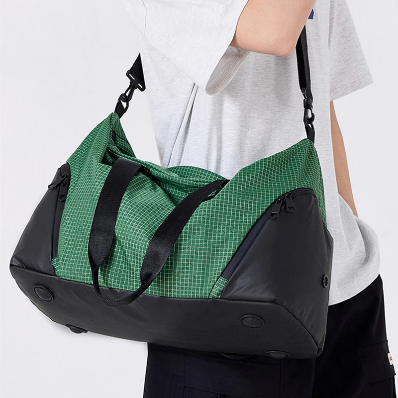 Bolsa bandolera táctica cuadros vichy para camping y senderismo - imagen 4