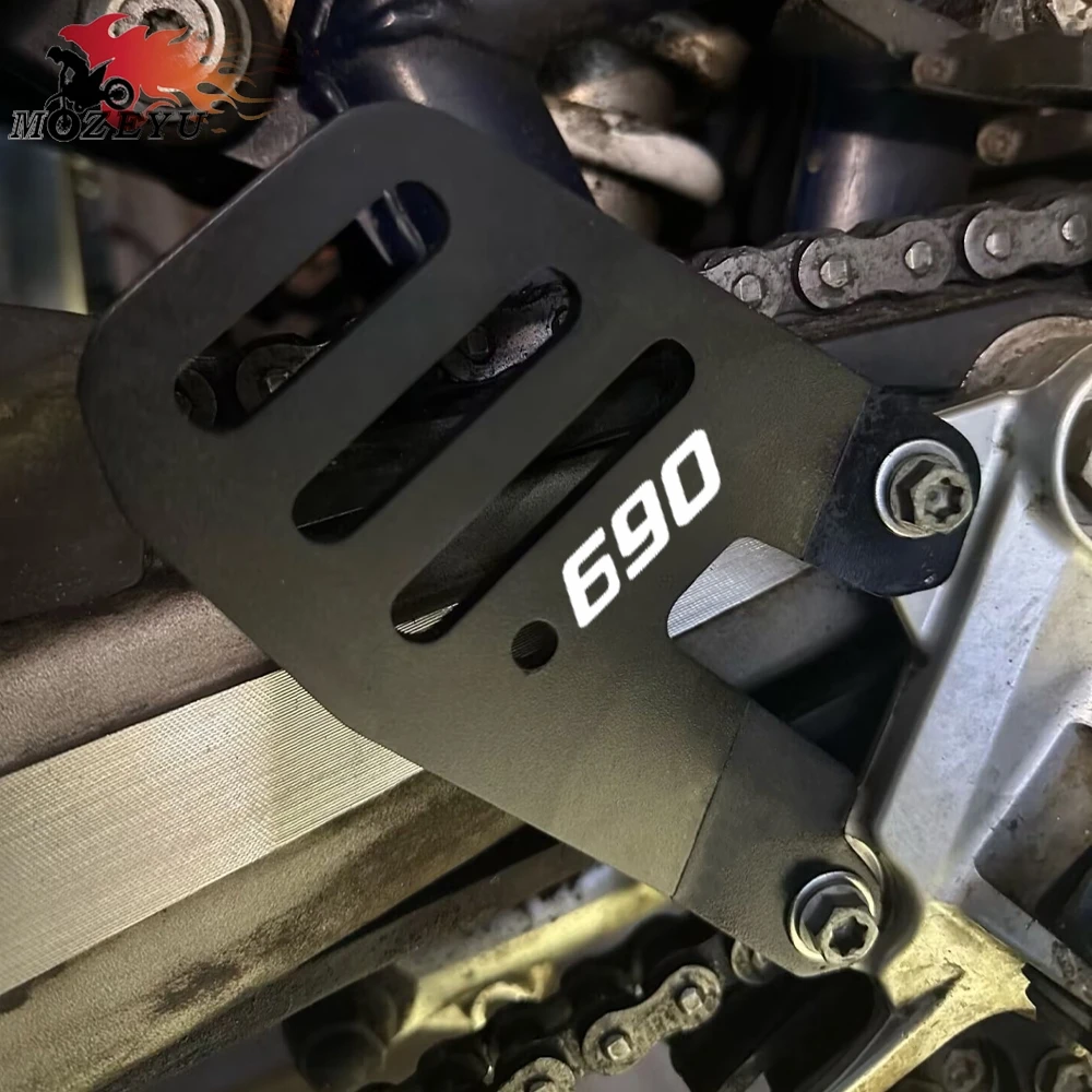 

690 Enduro R SMC R 701 Supermoto Enduro FootPeg Footrest Rear Heel Plates Guard Protector For GASGAS 700 SM ES 700 SM700 ES700