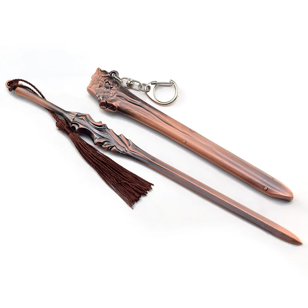 Un modèle d'armes entièrement métalliques de 22 cm de la "Épée en bois magique" par Du Gu Qiu Bai de la série télévisée "La légende des héros du Condor"