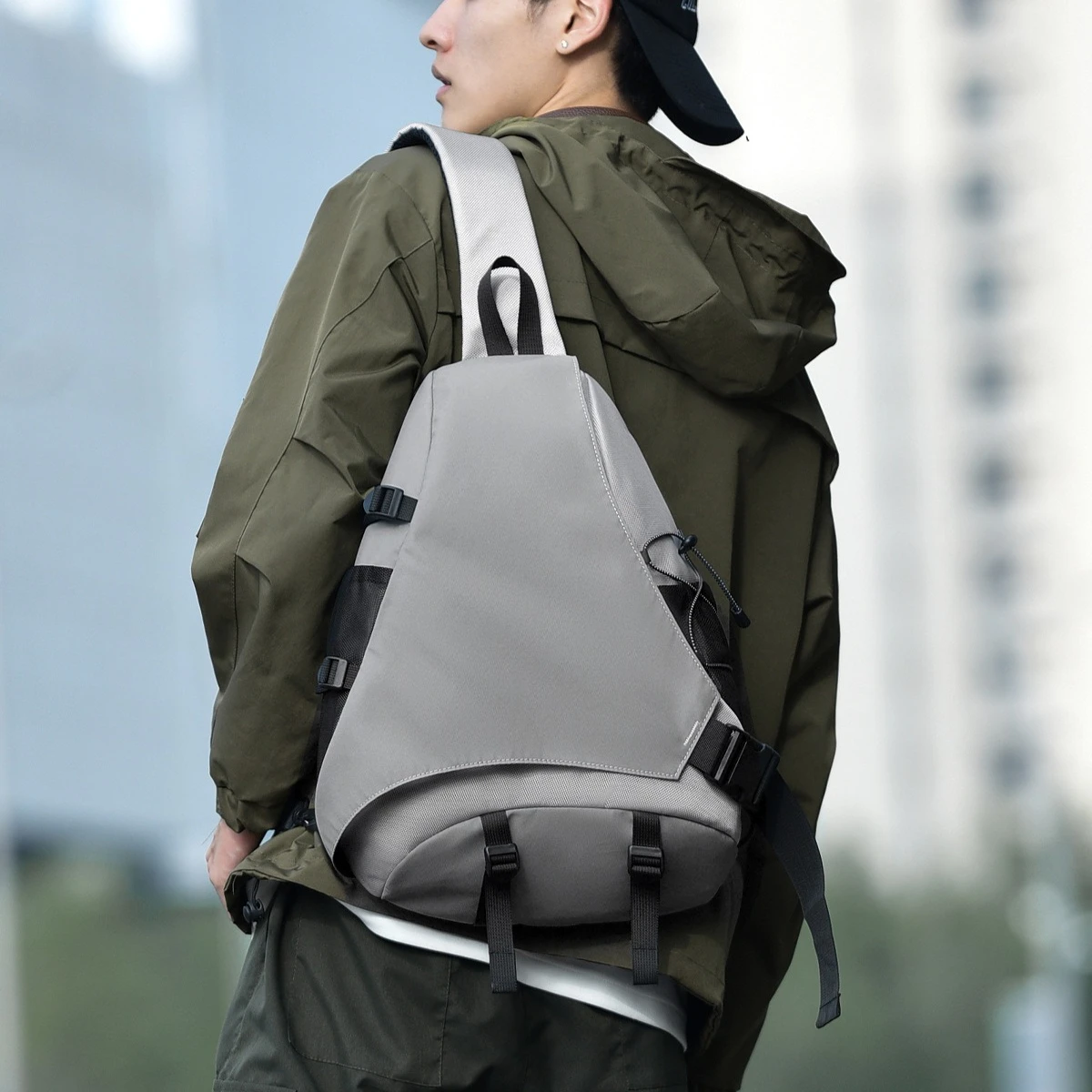 

Мужская сумка-рюкзак из искусственной кожи с большой вместимостью, спортивная и водонепроницаемая сумка через плечо.