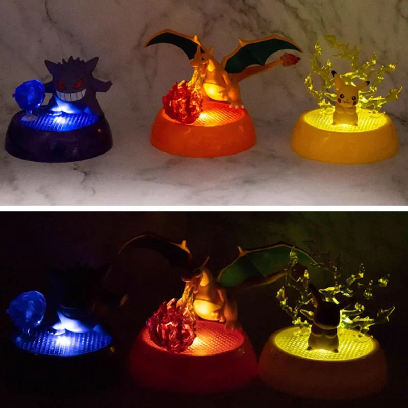 Anime Pokemon Light-up Action Figure Charizard Gengar Pikachu Mewtwo Mimikyu Modellen Collectible Desktop Ornament Kids Geschenken