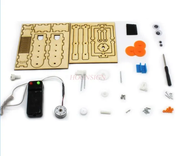 physical experiment equipment DIY wire-controlled big-eyed robot wooden student maker hand-made remote control model toy